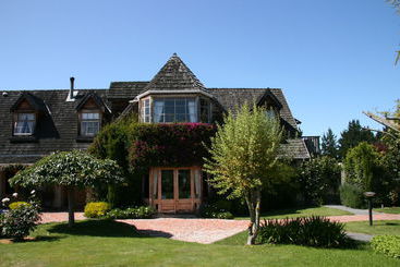 هتل Fyffe Country Lodge