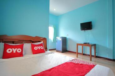 Szálloda Oyo 496 Chok Phikul Thong Resort