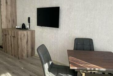 هتل Prestige Apartments Berezinka