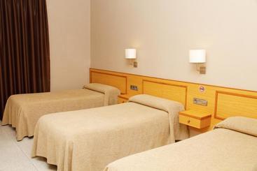 Hostal Nuevo Colon