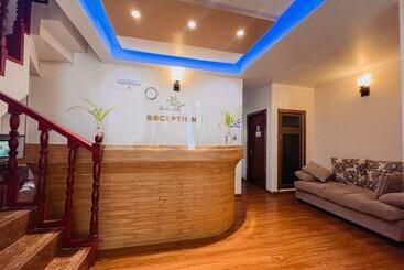 تختخواب و صبحانه Ocean Lilly Inn