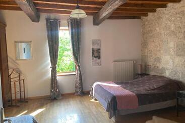 민박 Chez Sophie  Chambres D’hôtes, Gîte Et Gîte équestre