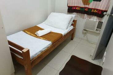 Nearest Hostel Pasay City By Reddoorz