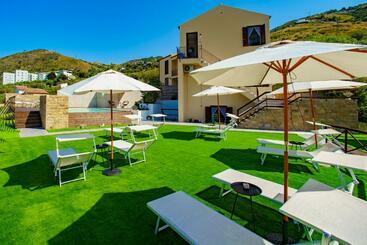 Pater Meus Suites