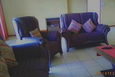 پانسیون Imimangaliso Guest House