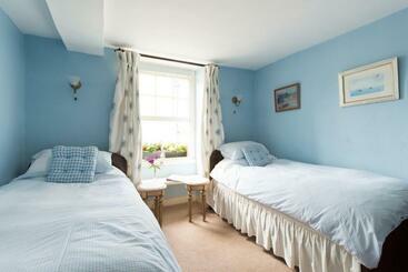 St Annes Bed And Breakfast