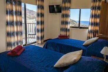 Sunset Seaview Apartments