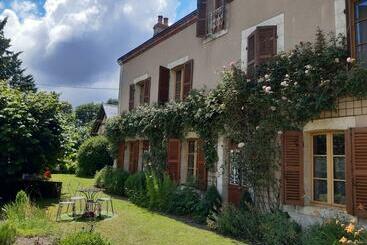 مبيت وإفطار Le Buisson De La Gariole ,chambre Rhétaise