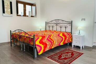تختخواب و صبحانه Prestige Luxury Rooms & Appartment