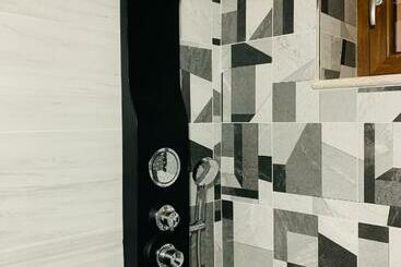 تختخواب و صبحانه Prestige Luxury Rooms & Appartment