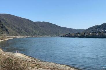تختخواب و صبحانه Idyllisches Zimmer In Ruhiger Lage Boppard Am Rhein