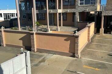 تختخواب و صبحانه The View Guesthouse