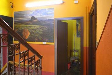 Ostello California  Hostel