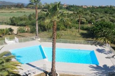 هتل Residence Citadelle Resort