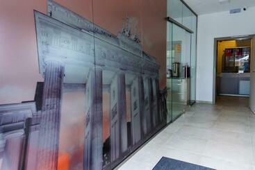 تختخواب و صبحانه Pension Berlin