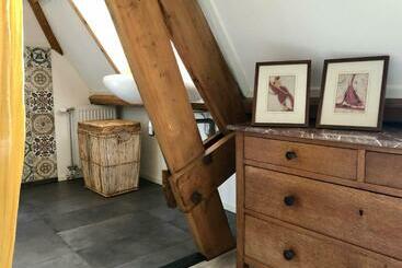 Bed and Breakfast Royale Stadsloft In Hartje Middelburg