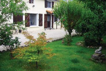 住宿加早餐  Le Jardin De Rose 24 Feuillebert Romagne 86700
