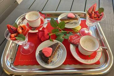 تختخواب و صبحانه Piccolo Paradiso