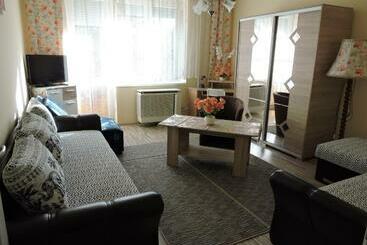 Пансион Melinda Apartman