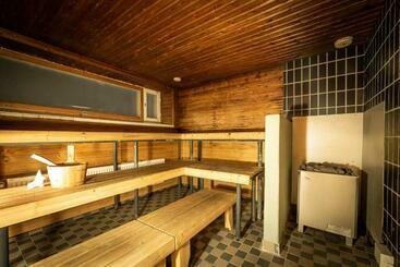 Kulkuri Hostellit Hämeenlinna