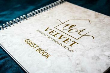 پانسیون 1 Bed House At Velvet Serviced Accommodation Swansea With Free Parking & Wifi   Sa1