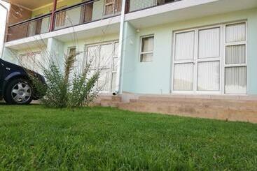 پانسیون Masane Lodge