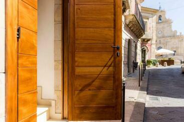 تختخواب و صبحانه Il Galletto Viola, Luxury Room & Suite