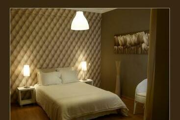 تختخواب و صبحانه Residencial Rita