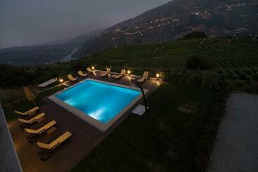 تختخواب و صبحانه Vila Douro Guesthouse