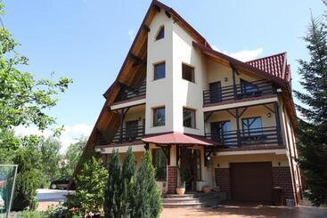 펜션 Casa Stefandra