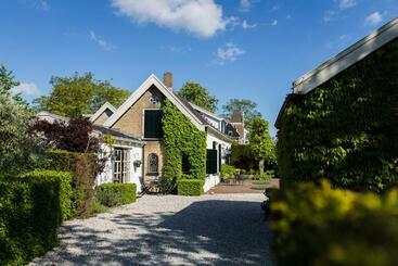 B&b Wilhelmina S Cottage