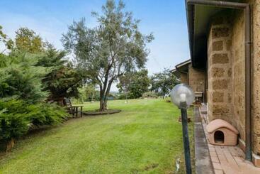 민박 Villa Di Charme Con Piscina E Jacuzzi Tra Roma E Viterbo