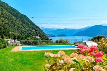 アパートホテル Residence Borgo Castello