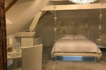 پانسیون Chambres Privées Chez Le Particulier Aéroport Lille Lesquin