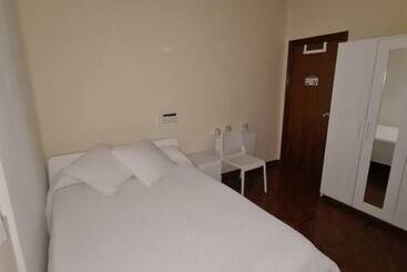 پانسیون El Vasco Rooms