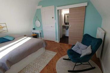 تختخواب و صبحانه Le Manoir De Louviers