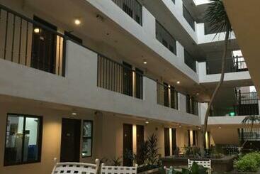 Апарт-отель Northpoint Condo Free Airport Pick Up For 3 Nights Stay Or More