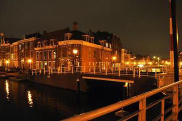 هتل Lange Mare City  Leiden