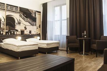 Pergamin Apartments