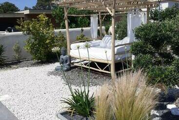 ベッドアンドブレックファースト Jardin Zen