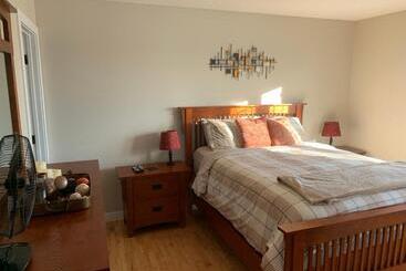 بنسيون Dragonfly Inn Loft Suite