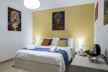 تختخواب و صبحانه A Room De  Scugnizzi