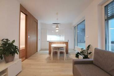 City Castle Apartments Free Parking