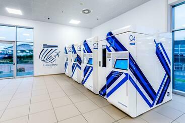 هتل کپسول Resting Pods   Zzzleepandgo Vce Venice Airport