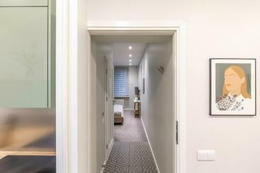 Art & Comfort Rooms