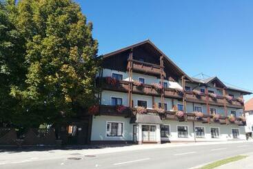 호텔 &wirtshaus Sonne