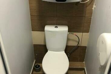 مُتل Hostel Laurita