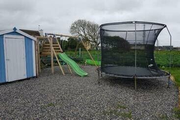 Easkey Hostel