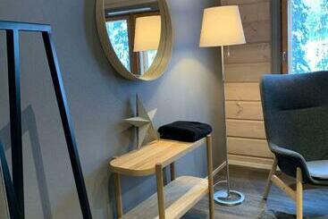 هتل Levi Black Apartments