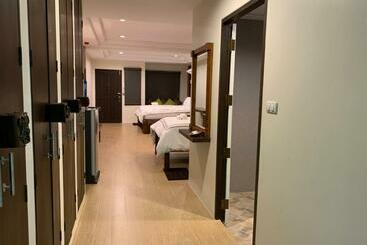 استراحتگاه Namtok Sarika Resotel